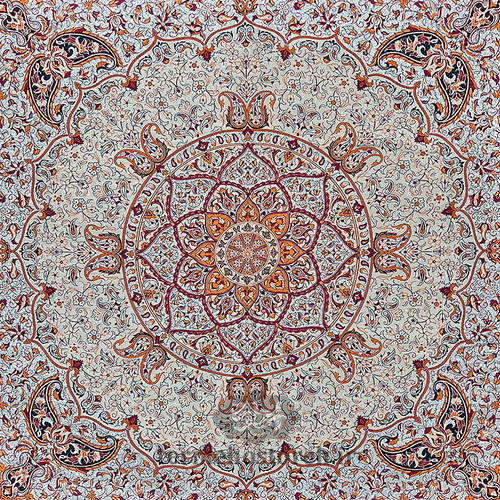 رومیزی ترمه طرح مهستان کرم